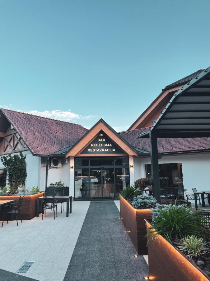 Hisa Ales 3* Kranj